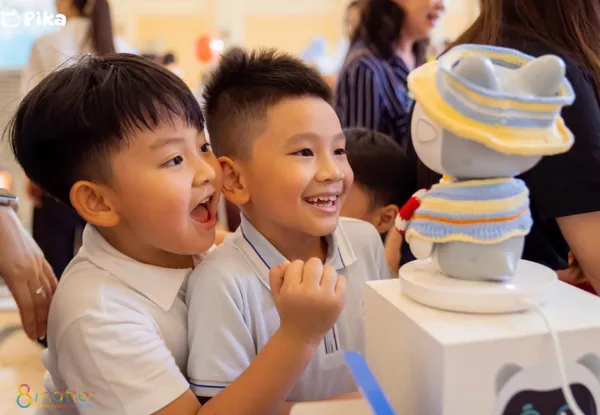 Trải Nghiệm Thực Tế Robot Pika Ở Đâu?