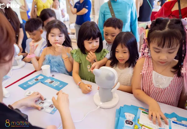 Trải Nghiệm Thực Tế Robot Pika Ở Đâu?